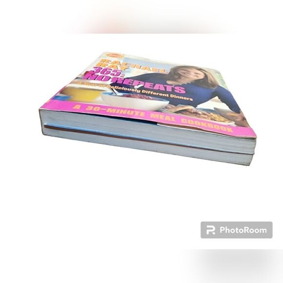 Rachel Ray 365 no repeats Cookbook - Picture 3 of 7